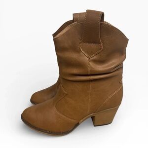 Elegant Brown Heeled Boots for Women